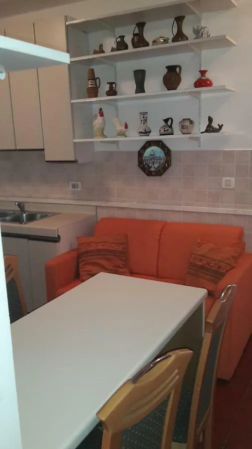 Apartments Judit Tar-Vabriga