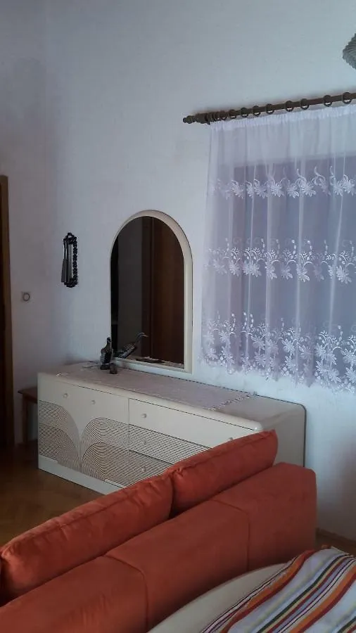 Apartments Judit Tar-Vabriga